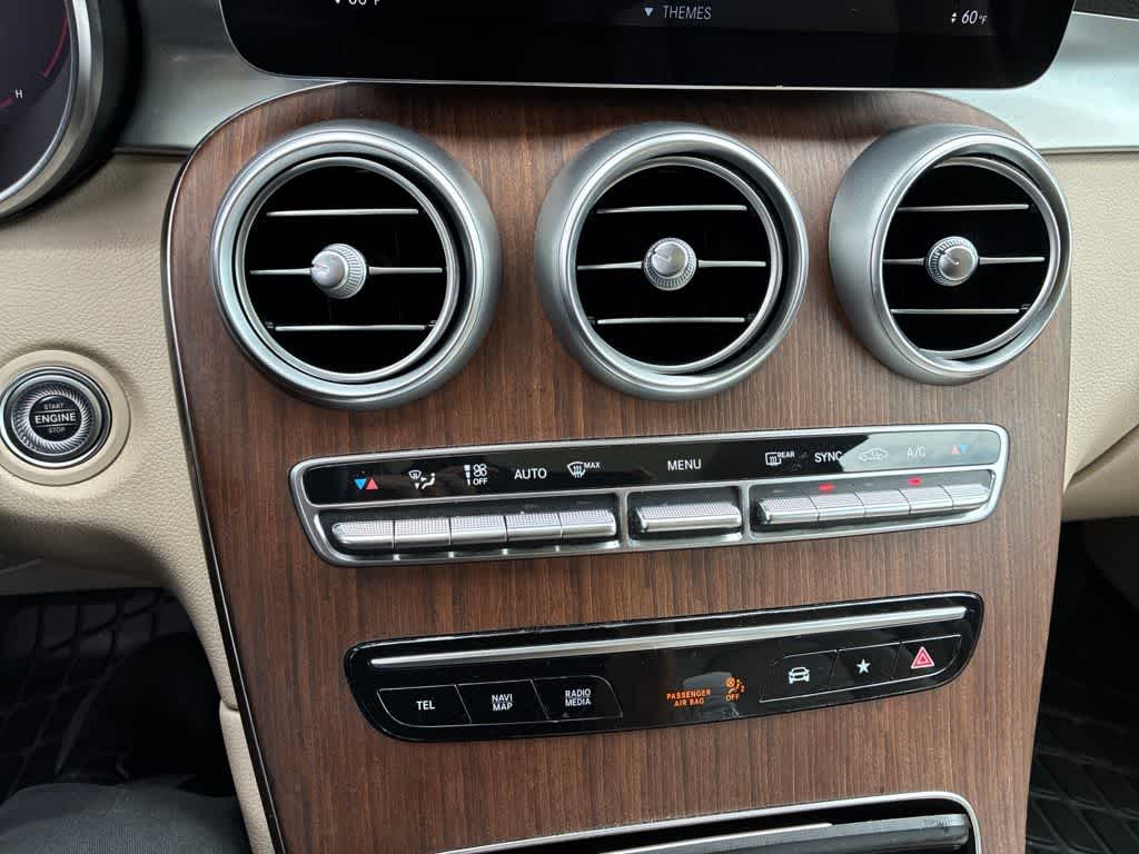 2021 Mercedes-Benz GLC 300 GLC 300