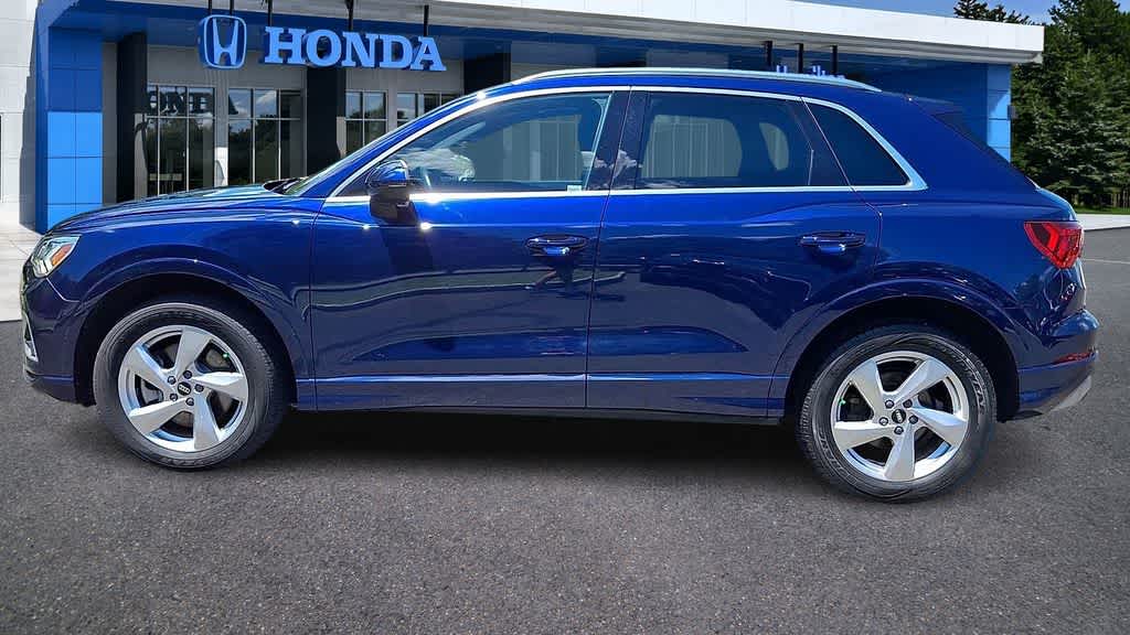 2022 Audi Q3 Premium Plus