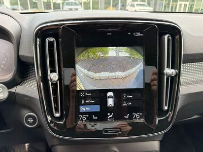 2021 Volvo XC40 R-Design