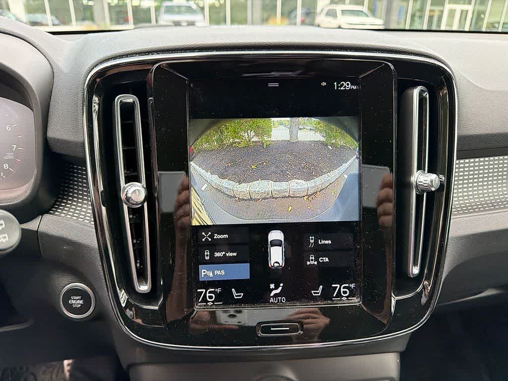 2021 Volvo XC40 R-Design