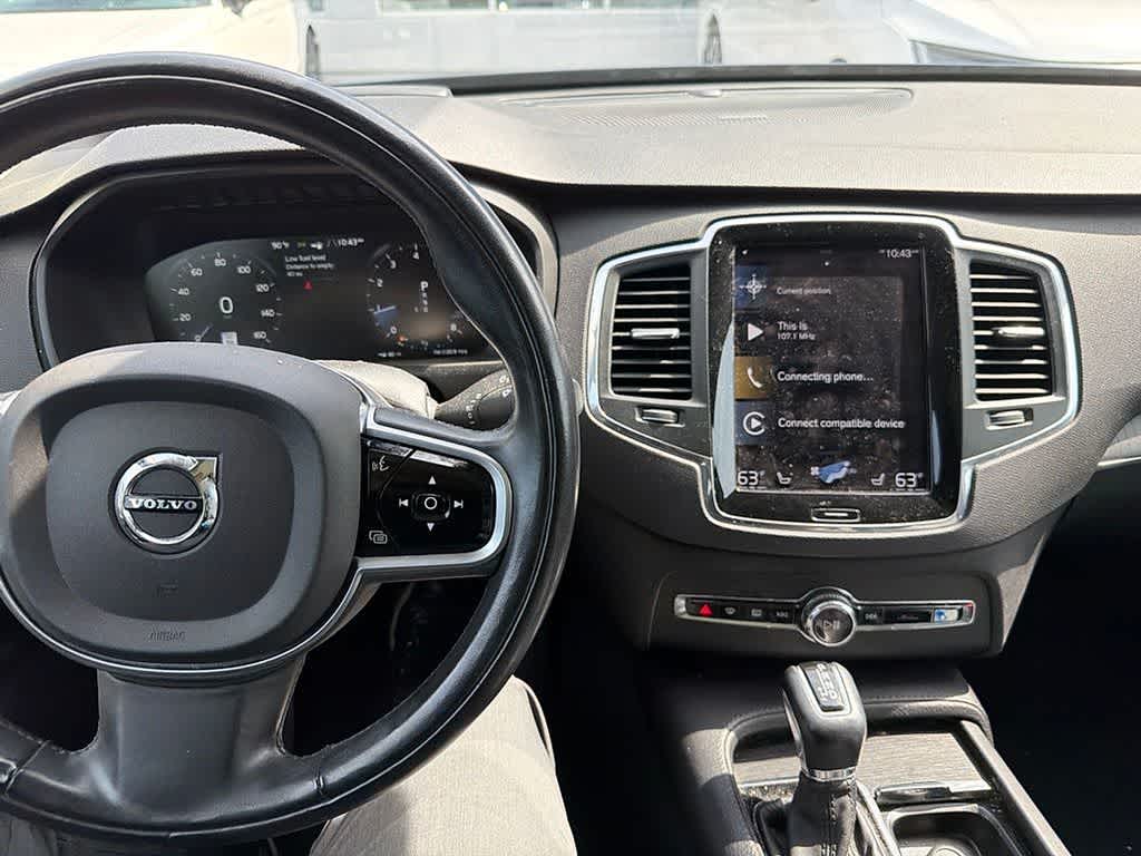 2020 Volvo XC90 Momentum