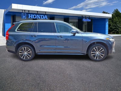 2020 Volvo XC90 Momentum