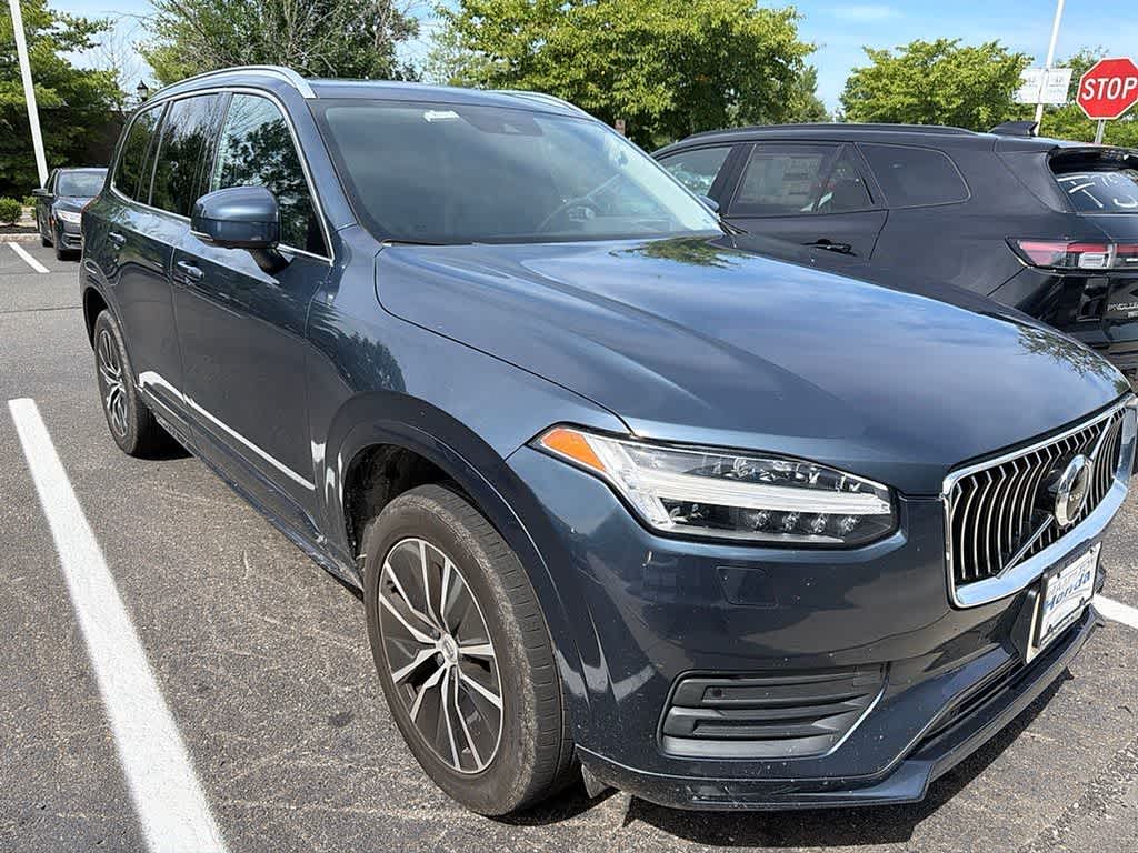 2020 Volvo XC90 Momentum