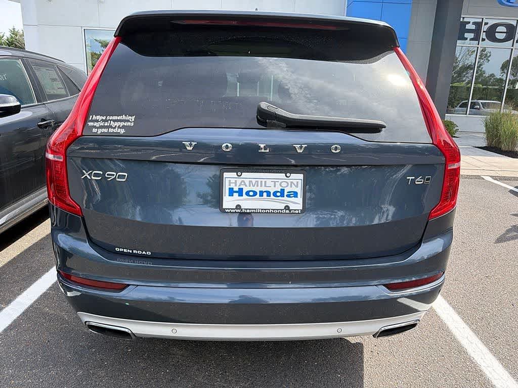 2020 Volvo XC90 Momentum