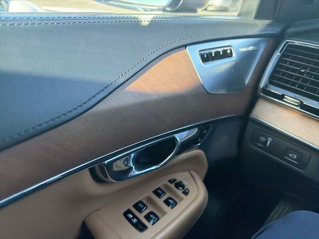 2016 Volvo XC90 T6 Inscription