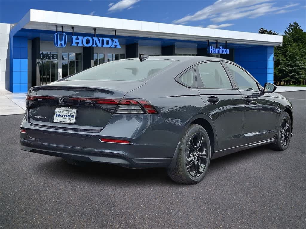 2025 Honda Accord SE