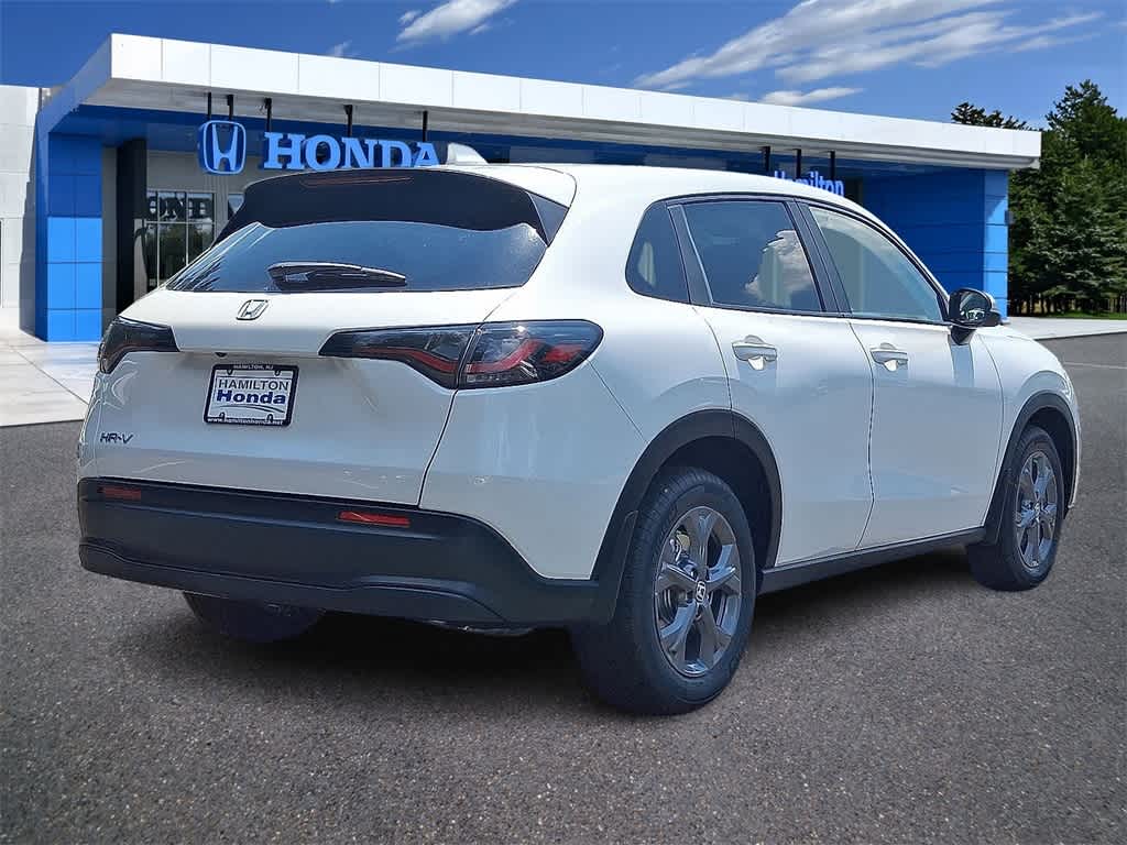 2026 Honda HR-V LX