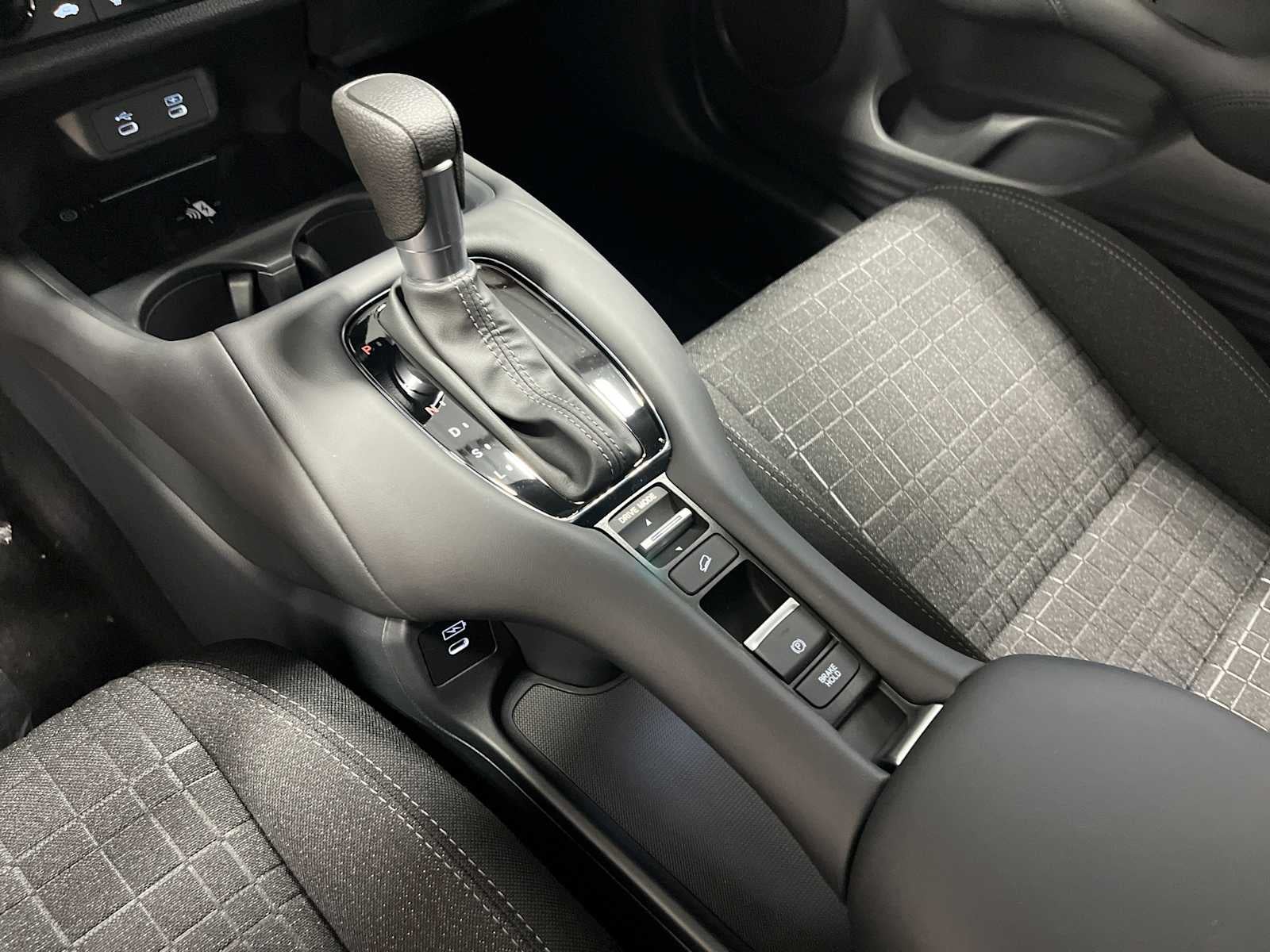 2027 Honda HR-V LX