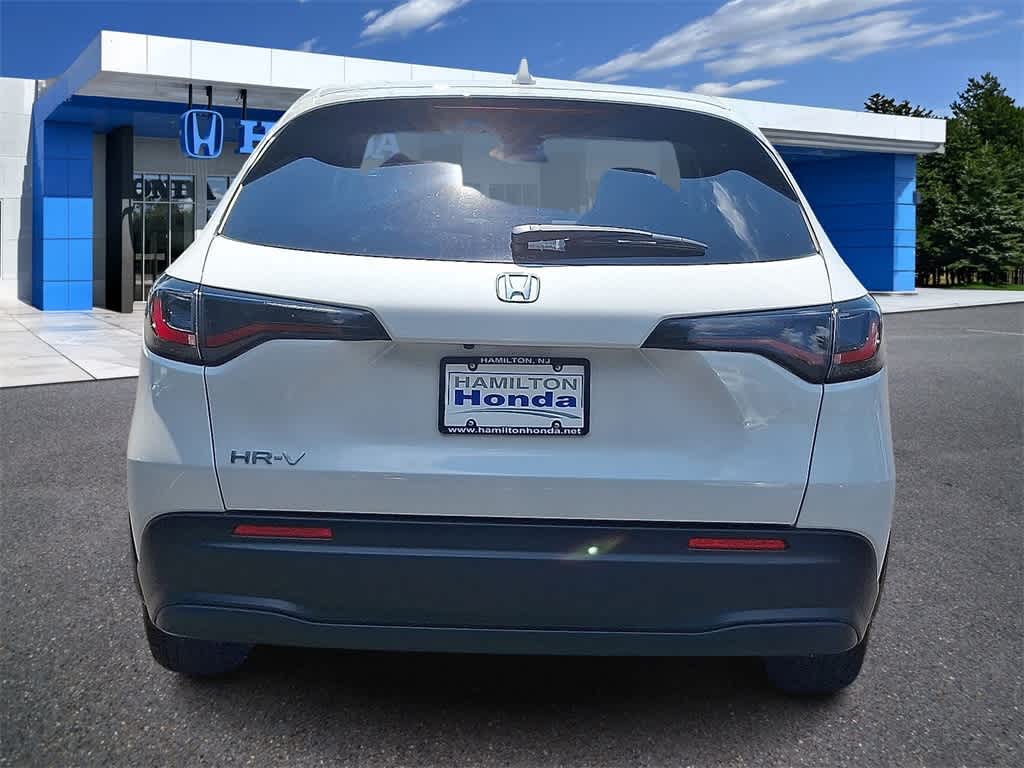2026 Honda HR-V LX