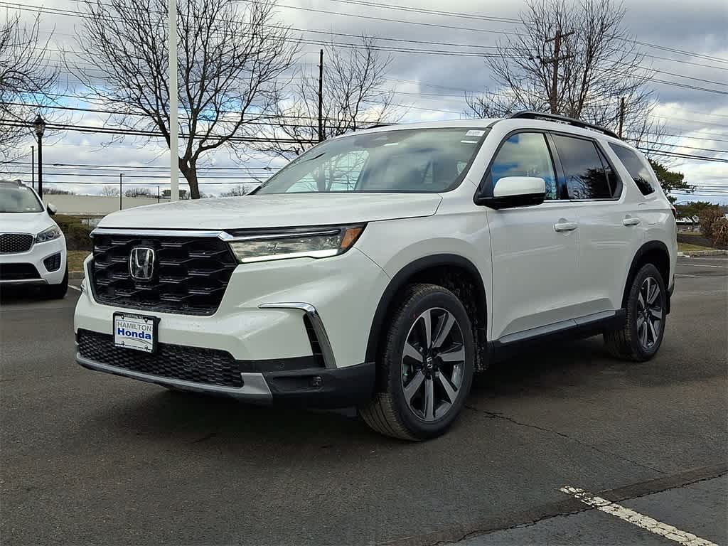 2025 Honda Pilot Touring