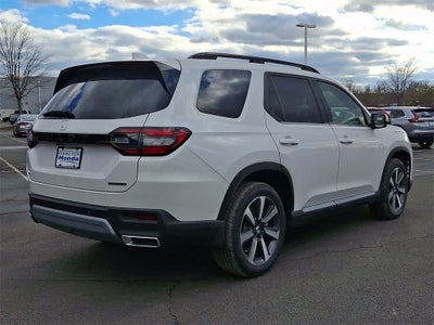 2025 Honda Pilot Touring
