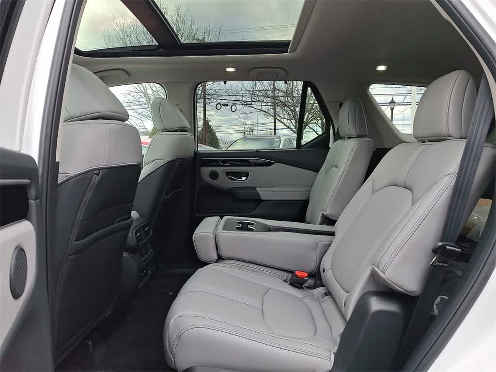 2025 Honda Pilot Touring